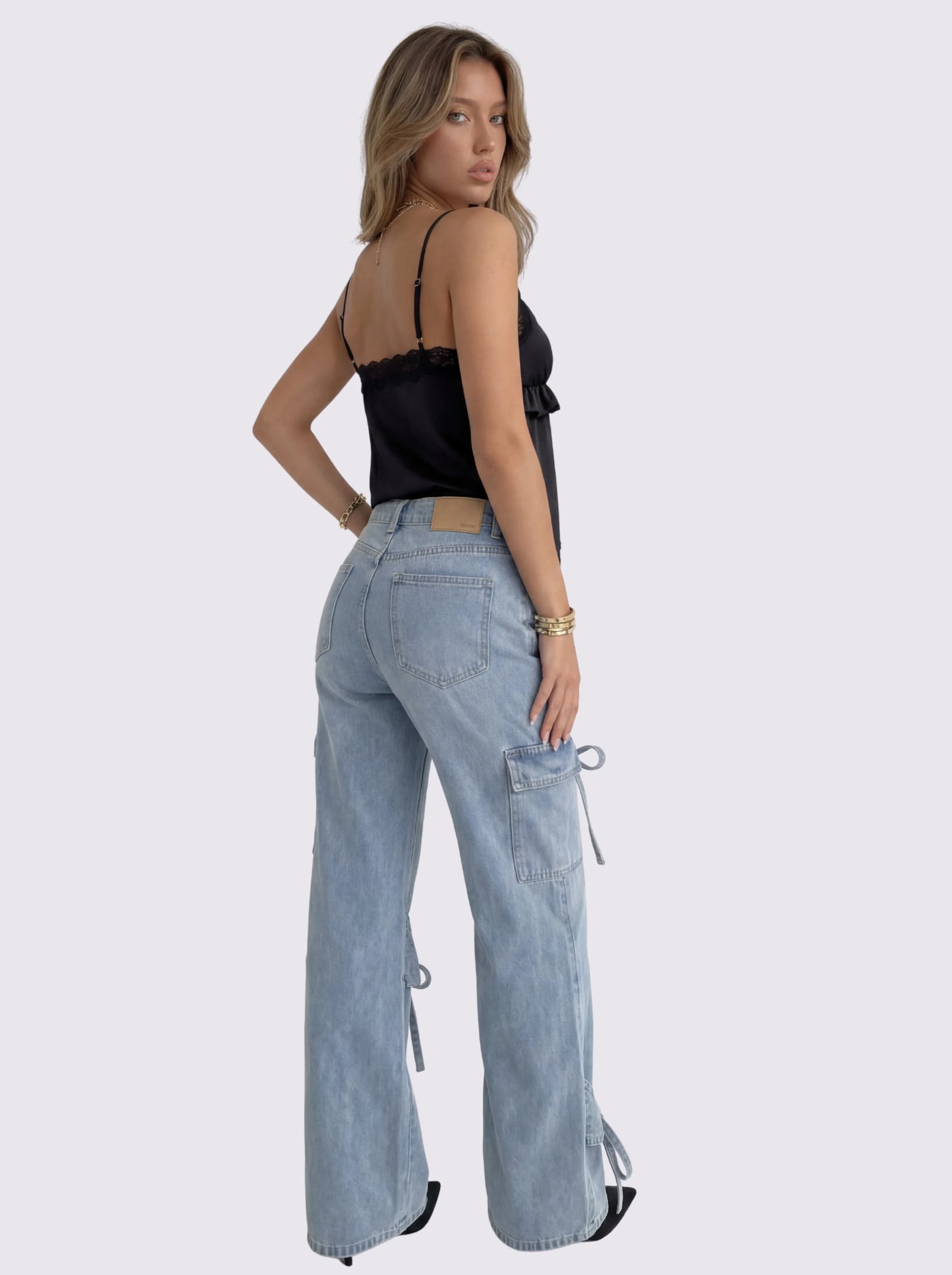 LOVE KNOT JEANS